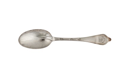 Lot 248 - A Queen Anne Britannia standard silver table spoon, London 1706 by William Mathew I (Grimwade 1977, this mark reg. 20th April 1700)