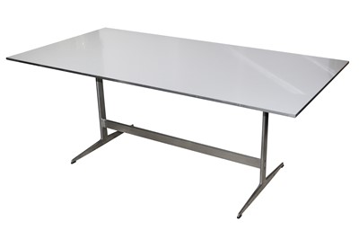 Lot 78 - ARNE JACOBSEN (1902-1971) for FRITZ HANSEN, DENMARK
