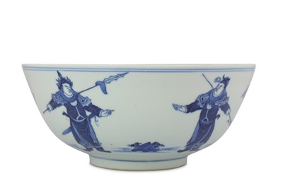 Lot 12 - A CHINESE BLUE AND WHITE 'WARRIORS' BOWL.