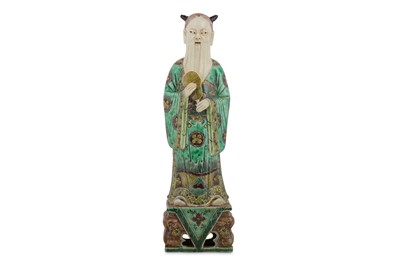 Lot 419 - A CHINESE FAMILLE VERTE FIGURE OF A SAGE.