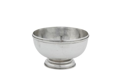 Lot 296 - A George I Britannia standard silver sugar bowl base, London 1716 probably by William Pearson (this mark reg. 21st Jan 1710)