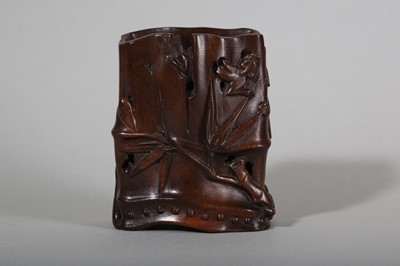 Lot 23 - A CHINESE BAMBOO 'QILONG' BRUSHPOT, BITONG.