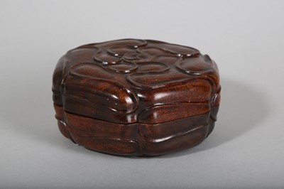 Lot 24 - A CHINESE ROSEWOOD HEXAGONAL BOX AND COVER.