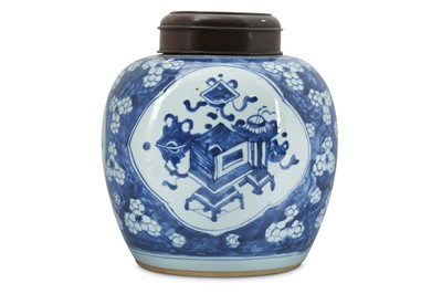 Lot 156 - A CHINESE BLUE AND WHITE 'PRECIOUS OBJECTS' JAR.