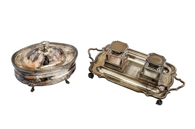 Lot 157 - An Edwardian sterling silver ink stand, Sheffield 1902 by Thomas Bradbury and Sons