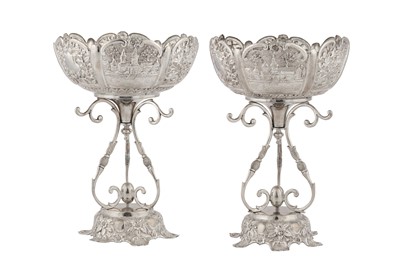 Lot 135 - A pair of mid-20th century Anglo – Indian Raj unmarked silver standing bowls, Bombay circa 1940