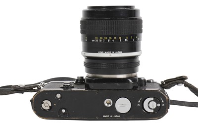 Lot 75 - A Nikon F2 Photomic SLR Camera