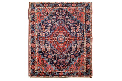 Lot 7 - A FINE HAMADAN RUG, WEST PERSIA