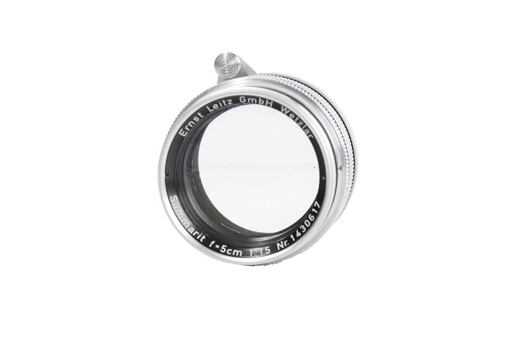 Lot 93 - A Leitz 5cm f/1.5 Summarit Lens