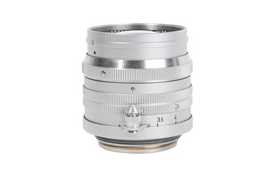 Lot 93 - A Leitz 5cm f/1.5 Summarit Lens