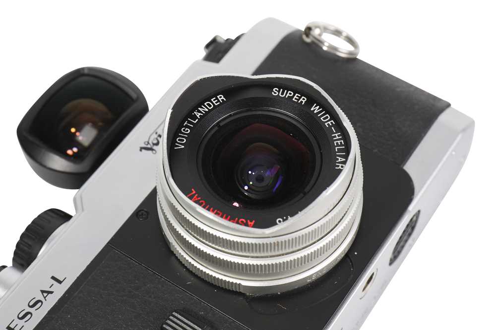 Lot 121 - A Voigtlander Bessa-L 35mm Viewfinder Camera