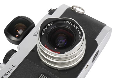 Lot 121 - A Voigtlander Bessa-L 35mm Viewfinder Camera