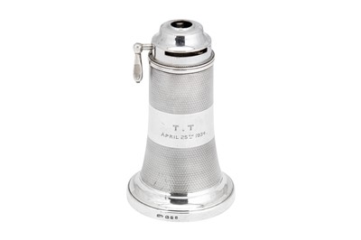 Lot 39 - A George V sterling silver table cigar / cigarette lighter, London 1933 by Dyas Beverley Hampton