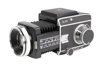 Lot 108 - A Rolleiflex SL66 SLR Camera