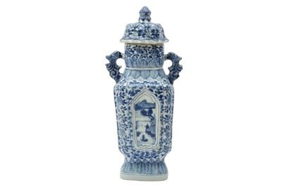 Lot 453 - A CHINESE BLUE AND WHITE VASE AND COVER.
