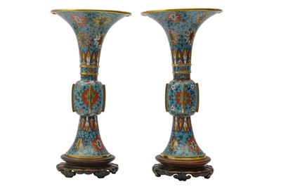 Lot 286 - A PAIR OF CHINESE CLOISONNE ENAMEL VASES, GU.