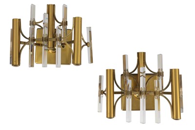Lot 150 - SCIOLARI, ITALY, a pair of Italian gilt metal and glass three light wall lights