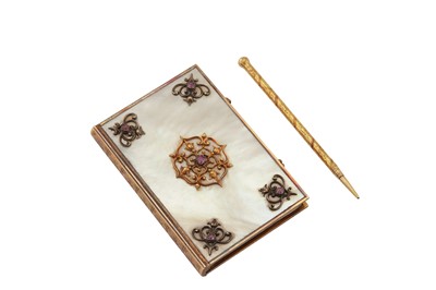 Lot 95 - A early-19th century German unmarked gold mounted mother of pearl notebook / aide memoire, possibly Berlin circa 1820
