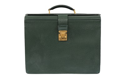 Lot 136 - Louis Vuitton Epicea Green Taiga Pilot Case