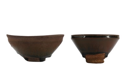 Lot 669 - TWO CHINESE JIAN WARE TEABOWLS.