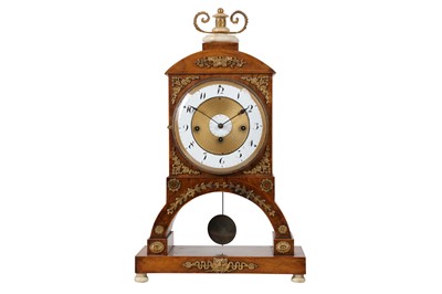 Lot 40 - AN EALRY 19TH CENTURY GILT BRONZE MOUNTED WALNUT BIEDERMEIER MANTEL CLOCK