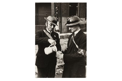 Lot 176 - George Rodger (1908-1995)