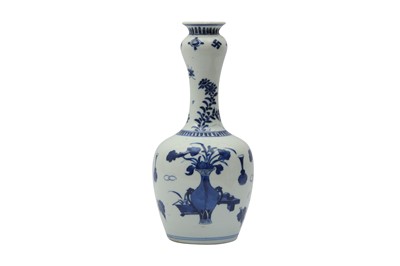 Lot 425 - A CHINESE BLUE AND WHITE GARLIC MOUTH 'ANTIQUES' VASE.