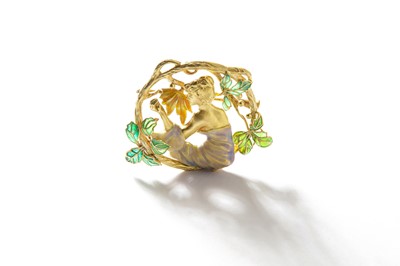 Lot 62 - Masriera y Carrera | An Art Nouveau enamel brooch, circa 1915-20