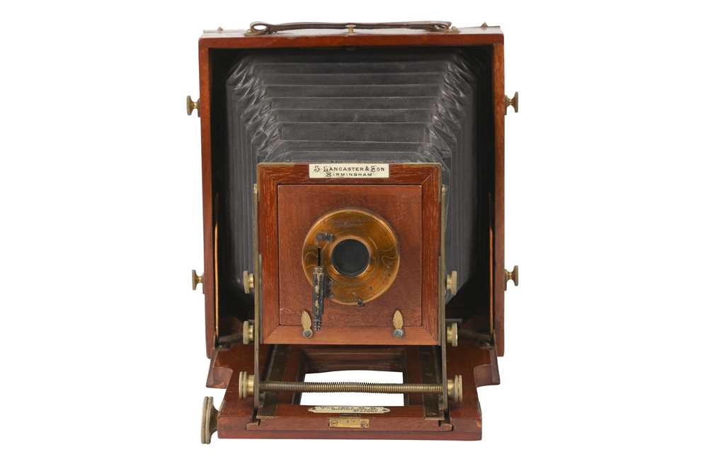 Lot 45 - A J. Lancaster & Son 1902 B.B. Half Plate Instantograph Camera
