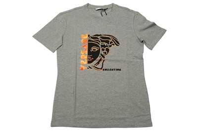 Lot 75 - Versace Collection Grey Medusa Logo T-Shirt - Size L