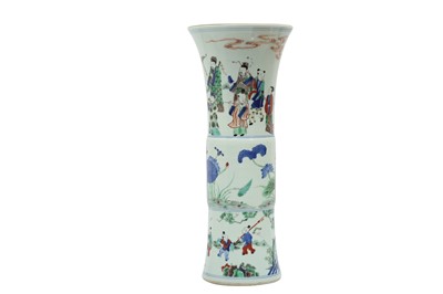 Lot 610 - A CHINESE FAMILLE VERTE FIGURATIVE VASE, GU.