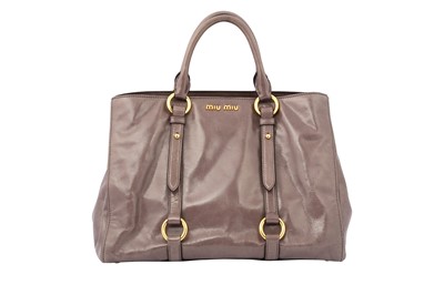 Lot 63 - Miu Miu Fumo Vitello Shine Tote