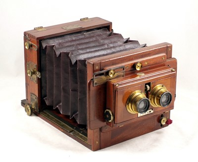 Lot 58 - Sands Hunter Half Plate Stereo Tailboard Camera