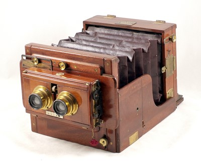 Lot 58 - Sands Hunter Half Plate Stereo Tailboard Camera
