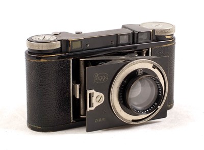 Lot 132 - RARE Black Krass Peggy II Coupled Rangefinder Camera