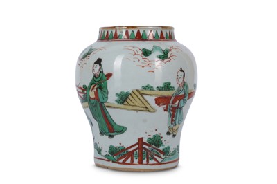 Lot 611 - A CHINESE WUCAI JAR.