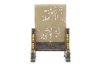 Lot 555 - A CHINESE WHITE JADE AND CLOISONNE 'KUI DRAGONS' MINIATURE TABLE SCREEN.