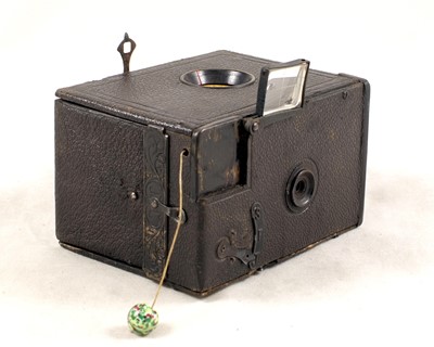 Lot 30 - The Pascal - The World's First Camera with Automatic Film Transport