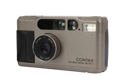 Lot 118 - A Contax T2 Compact 35mm Camera