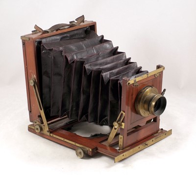 Lot 49 - The 'ETAH' Half Plate Wood & Mahogany Field Camera