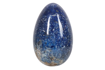 Lot 299 - A LARGE SOLID LAPIS LAZULI SPECIMEN EGG