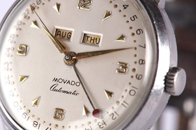 Lot 47 - MOVADO.