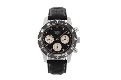 Lot 55 - HEUER.
