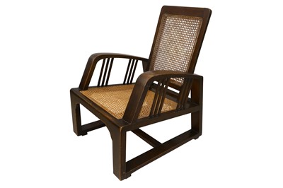 Lot 13 - UNKNOWN: An Arts and Crafts chair, early 20th Century