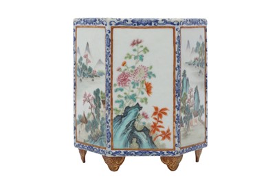 Lot 560 - A CHINESE FAMILLE ROSE HEXAGONAL BRUSHPOT, BITONG.
