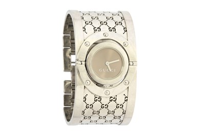 Lot 69 - GUCCI TWIRL COLLECTION BRACELET WATCH