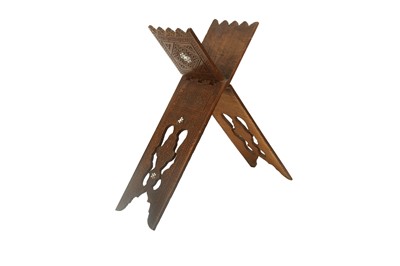 Lot 819 - λ A WOODEN MOTHER-OF-PEARL-INLAID QUR'AN STAND