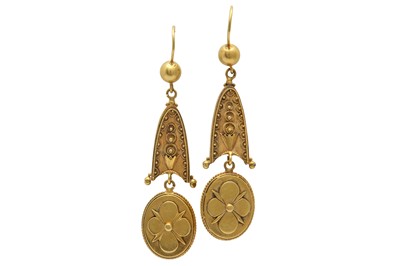 Lot 1286 - A pair of earrings, 19th century