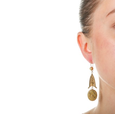 Lot 4 - A pair of earrings, 19th century