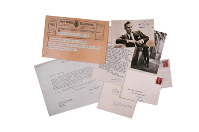 Lot 177 - Gielgud (John)